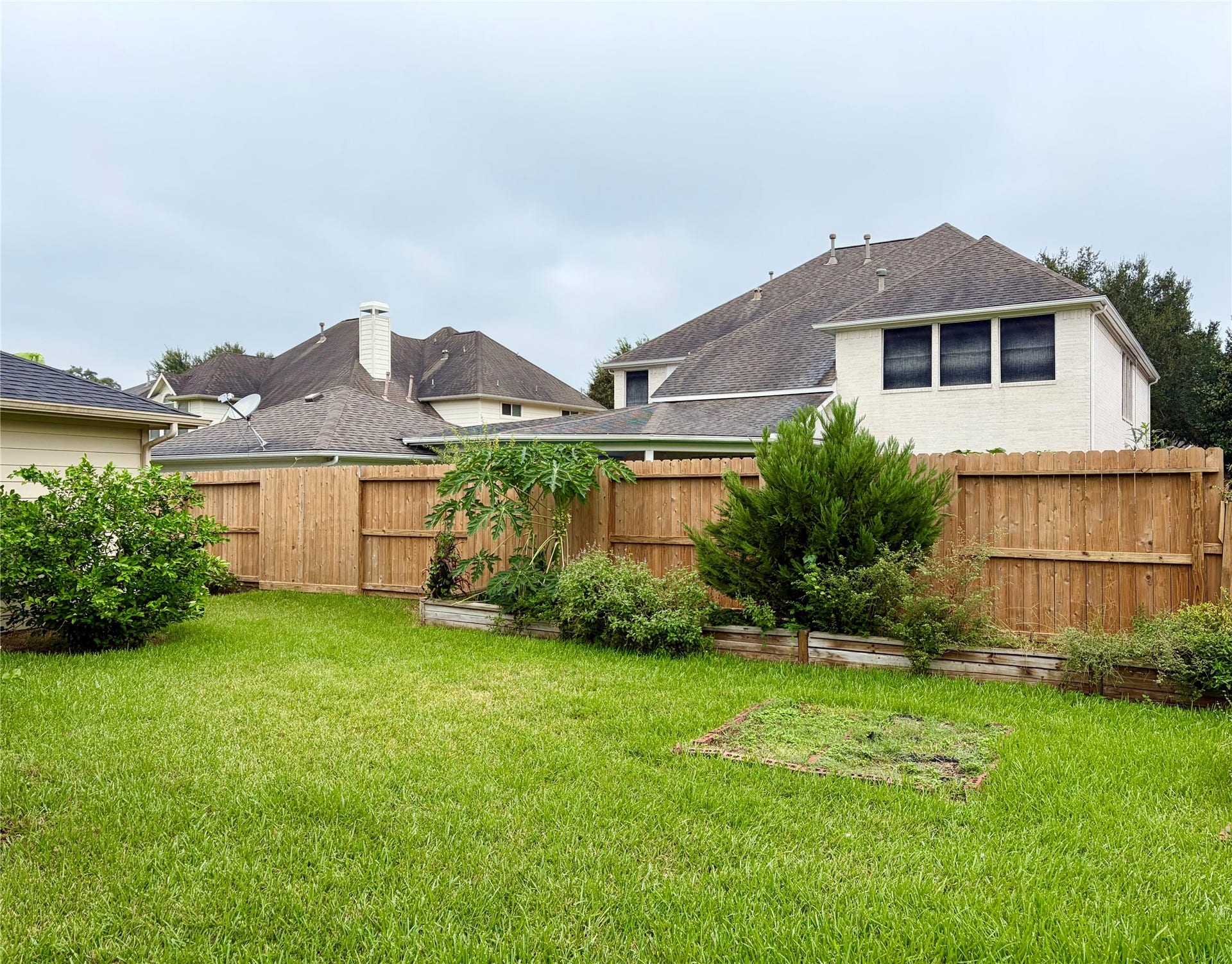 5242 Fountainbrook Lane, Sugar Land, TX 77479 5242 Fountainbrook Lane, Sugar Land, TX 77479