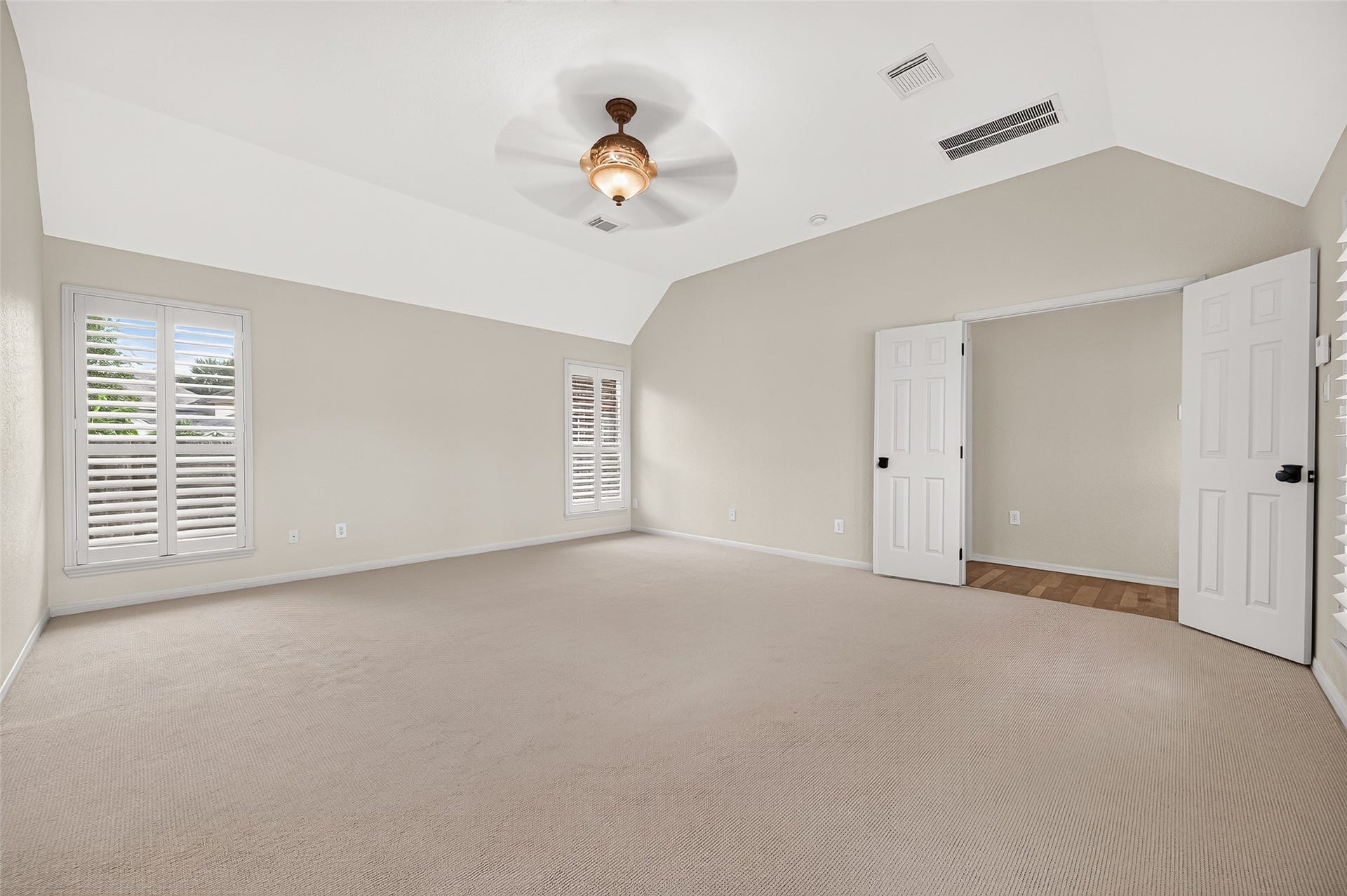 5242 Fountainbrook Lane, Sugar Land, TX 77479 5242 Fountainbrook Lane, Sugar Land, TX 77479