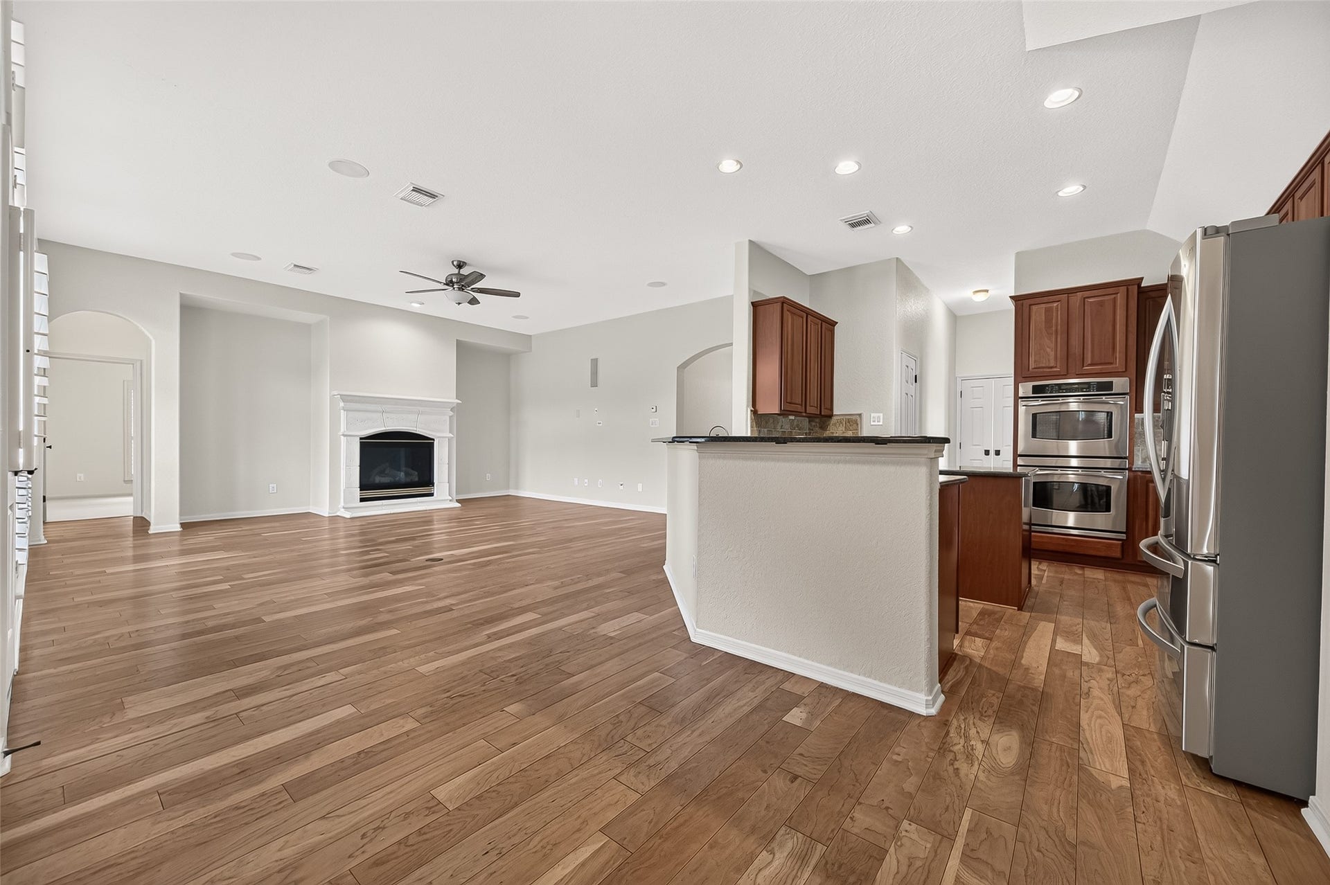 5242 Fountainbrook Lane, Sugar Land, TX 77479 5242 Fountainbrook Lane, Sugar Land, TX 77479
