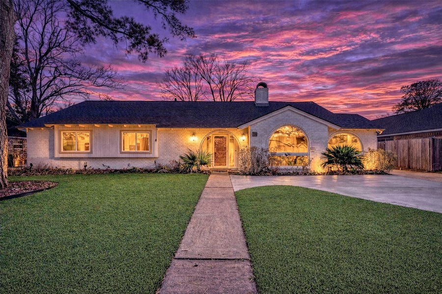 Property photo for 2519 Anniston Drive, Houston, TX