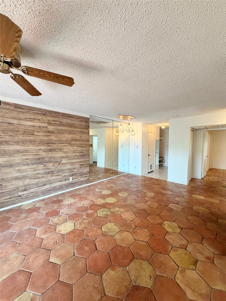 Property photo for 8281 Kingsbrook Road, #256, Houston, TX