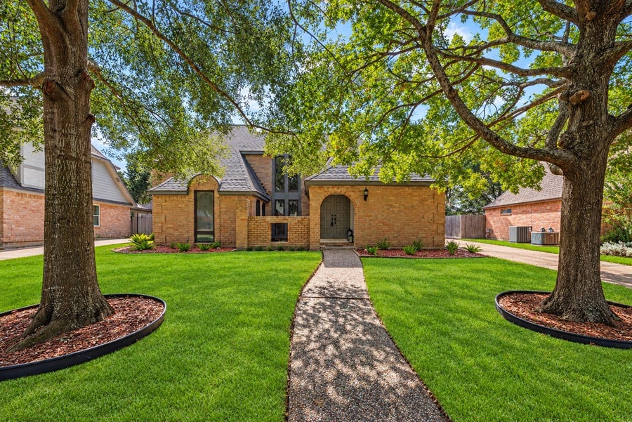 Property photo for 22715 Spatswood Lane, Katy, TX