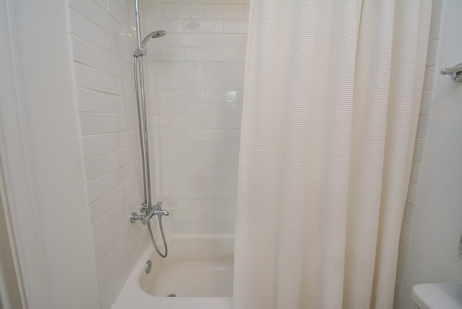 615 Nagle Street, Houston, TX 77003 615 Nagle Street, Houston, TX 77003