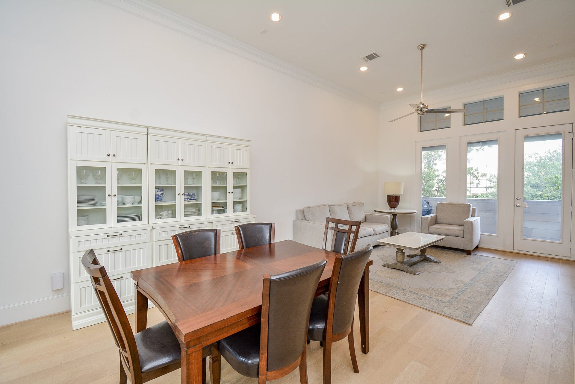 615 Nagle Street, Houston, TX 77003 615 Nagle Street, Houston, TX 77003