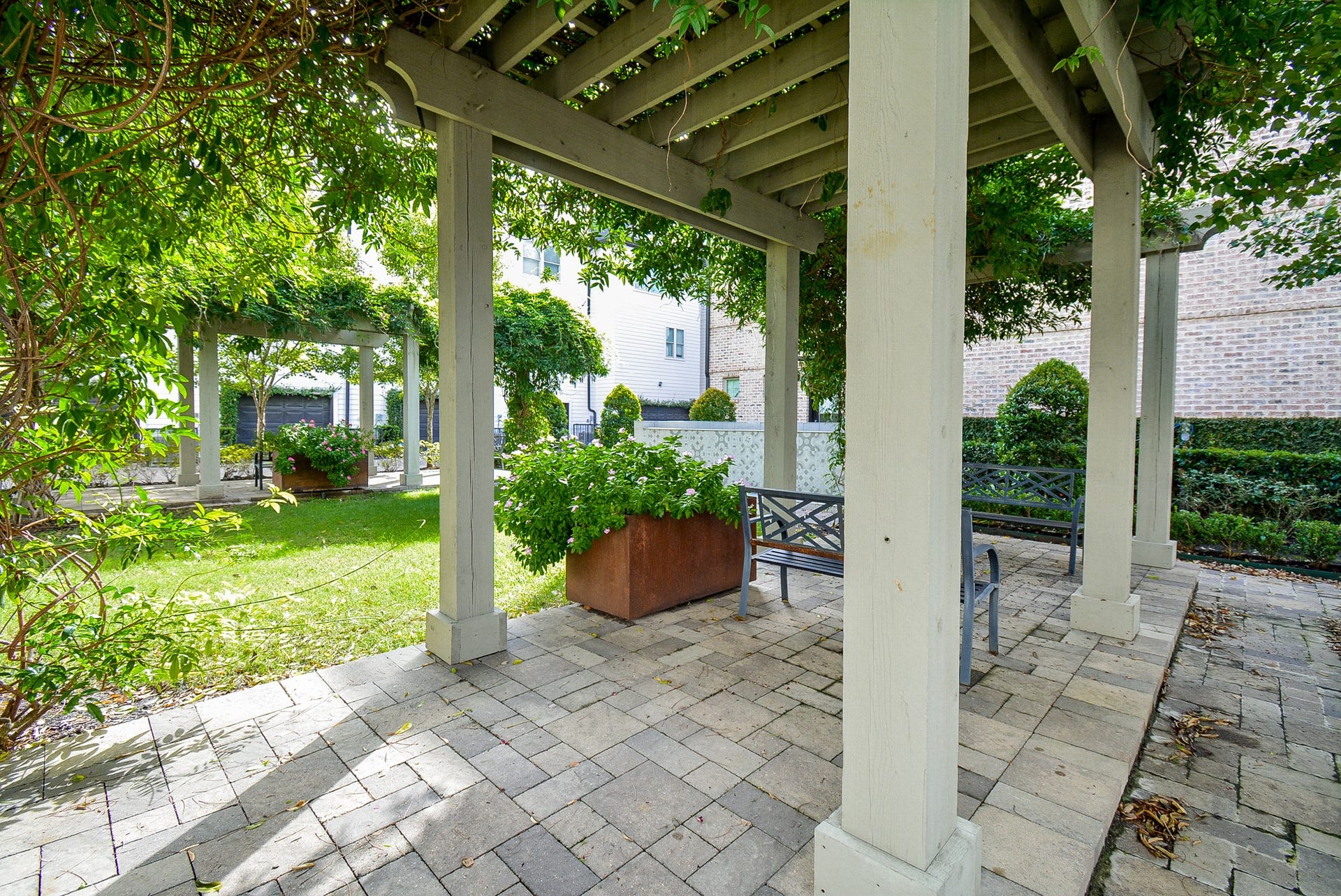 615 Nagle Street, Houston, TX 77003 615 Nagle Street, Houston, TX 77003