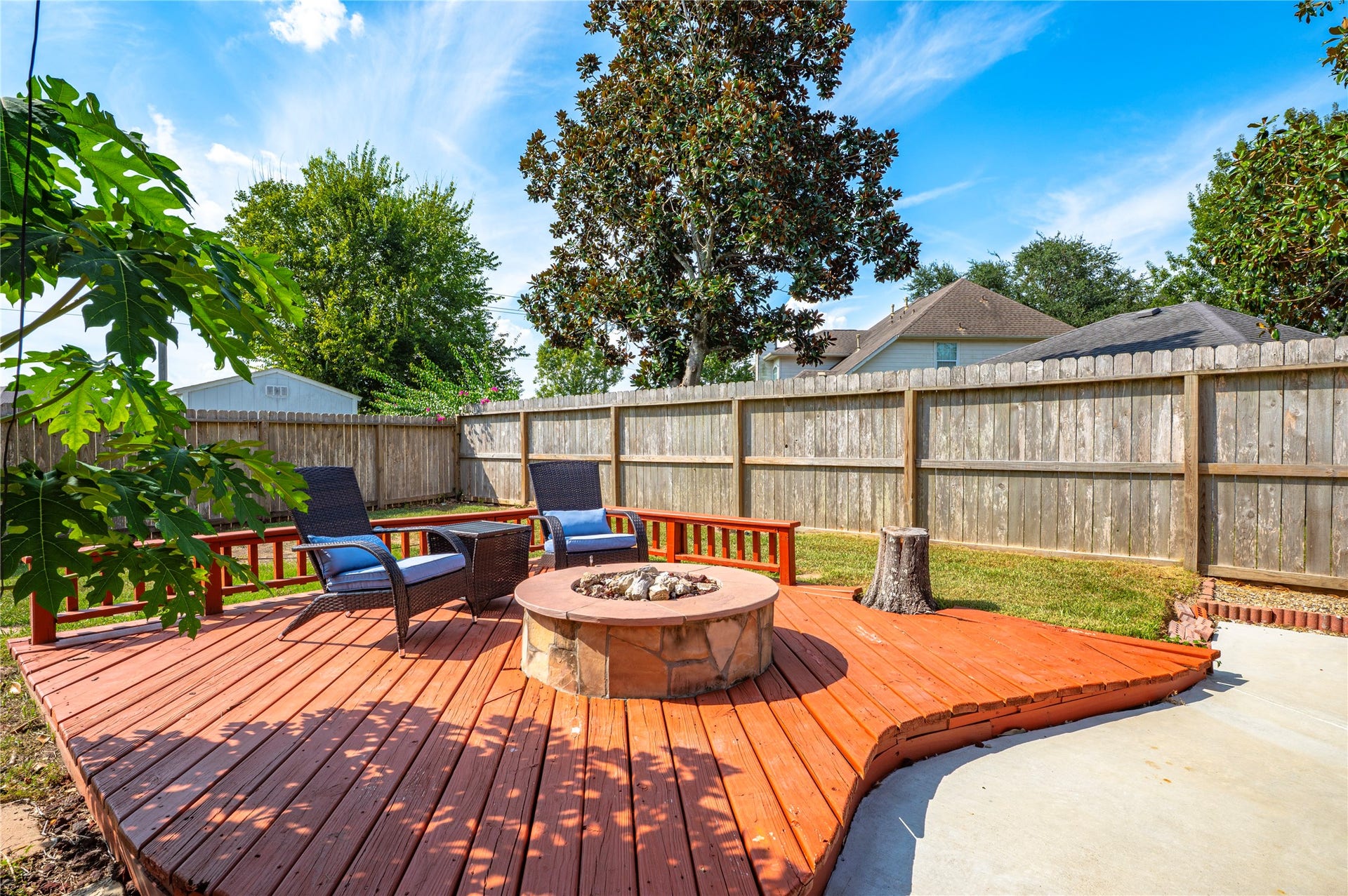 Private deck with gas firepit