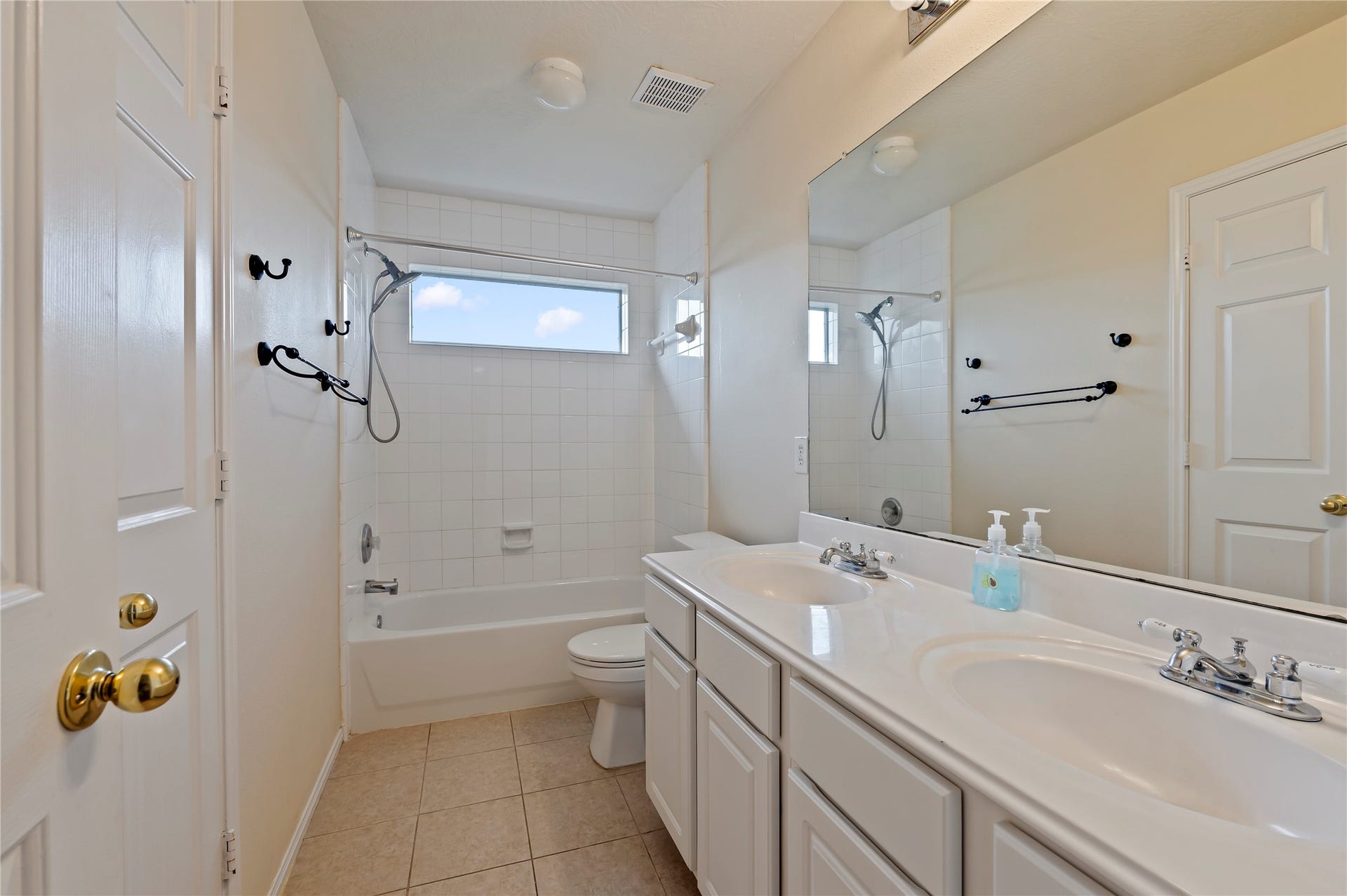 Full bathroom upstairs
