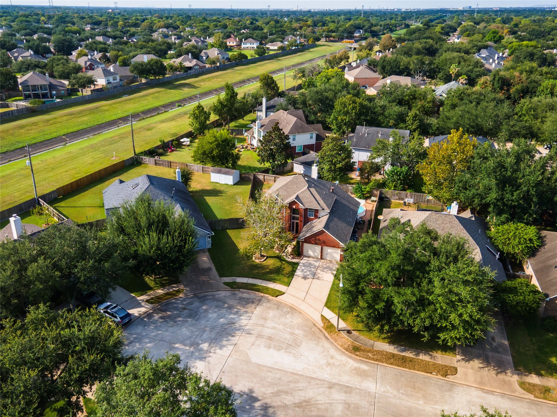 2143 Winding Springs Drive, League City, TX 77573