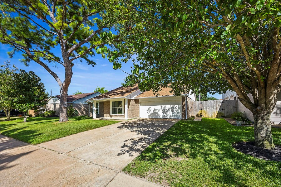 Property photo for 10814 Village Trail Drive, Houston, TX