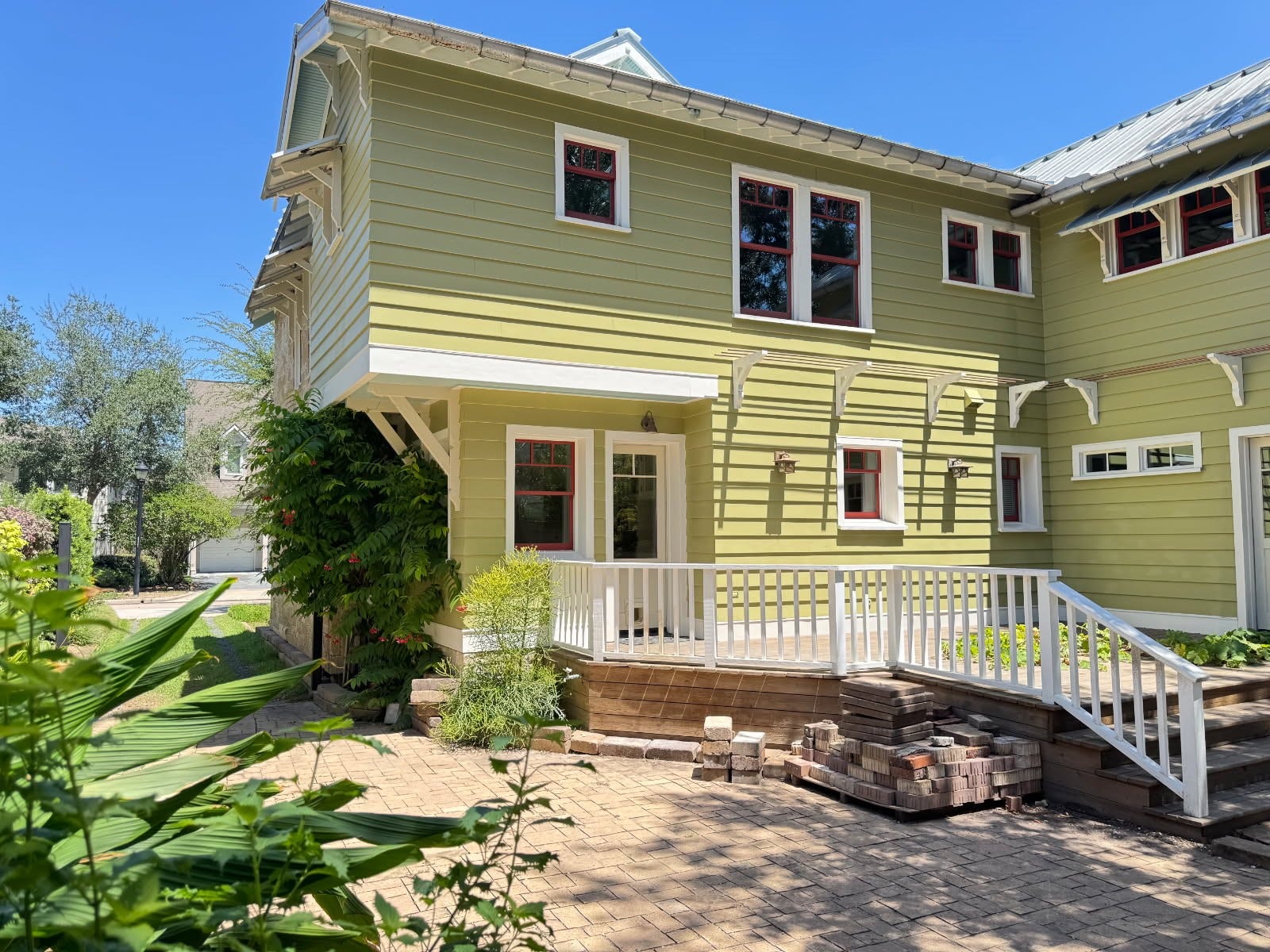 2709 Albans Road, West University Place, TX 77005 2709 Albans Road, West University Place, TX 77005