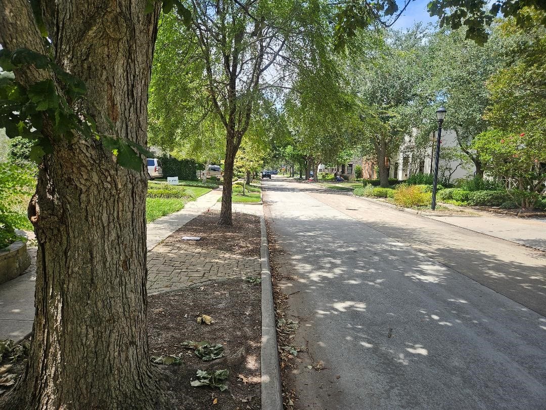 2709 Albans Road, West University Place, TX 77005 2709 Albans Road, West University Place, TX 77005