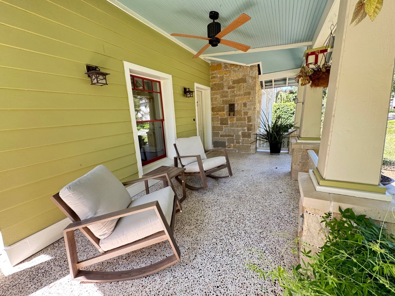 2709 Albans Road, West University Place, TX 77005 2709 Albans Road, West University Place, TX 77005
