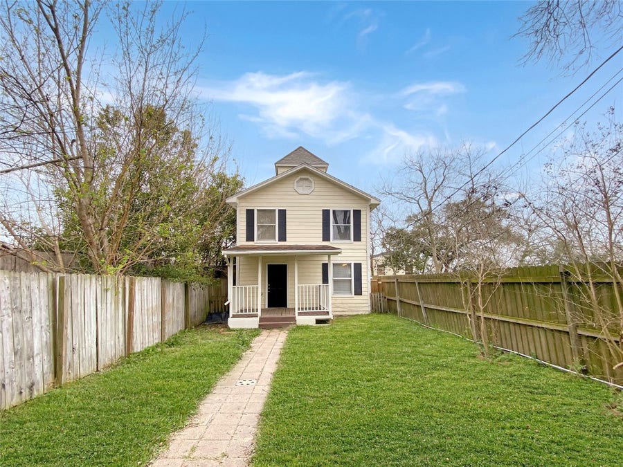 Property photo for 4815 8th Street, Bacliff, TX