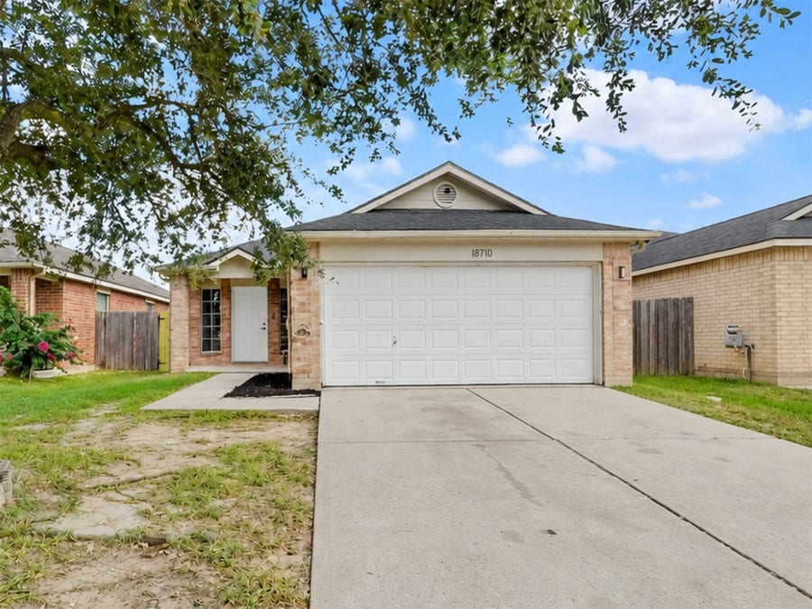 Property photo for 18710 Reynolds Park Drive, Katy, TX