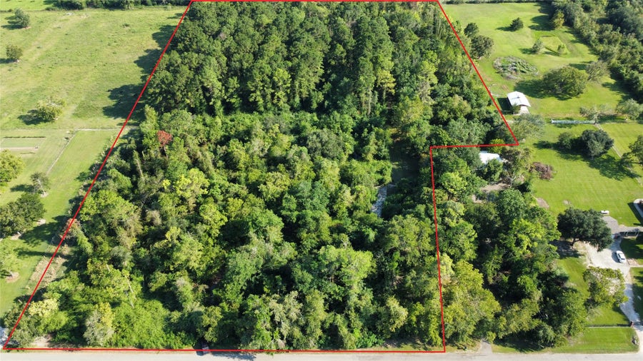 Property photo for 4925 County Road 435, Alvin, TX
