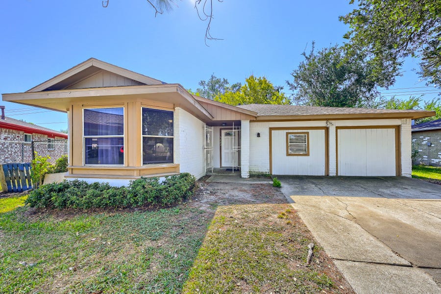 Property photo for 5222 Russelville Road, Houston, TX
