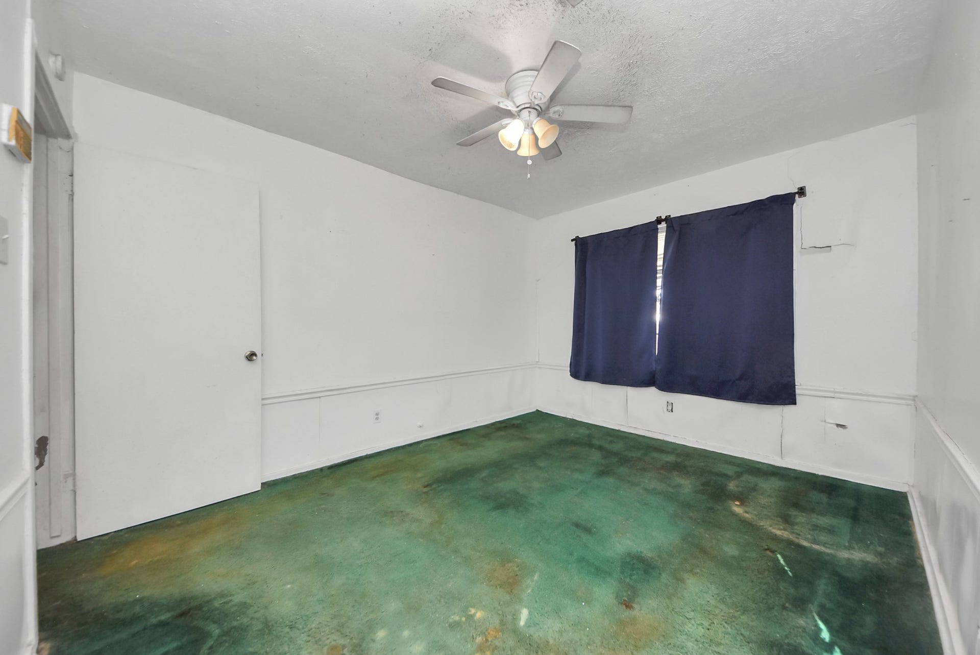 4914 Paradise Lane, Houston, TX 77048