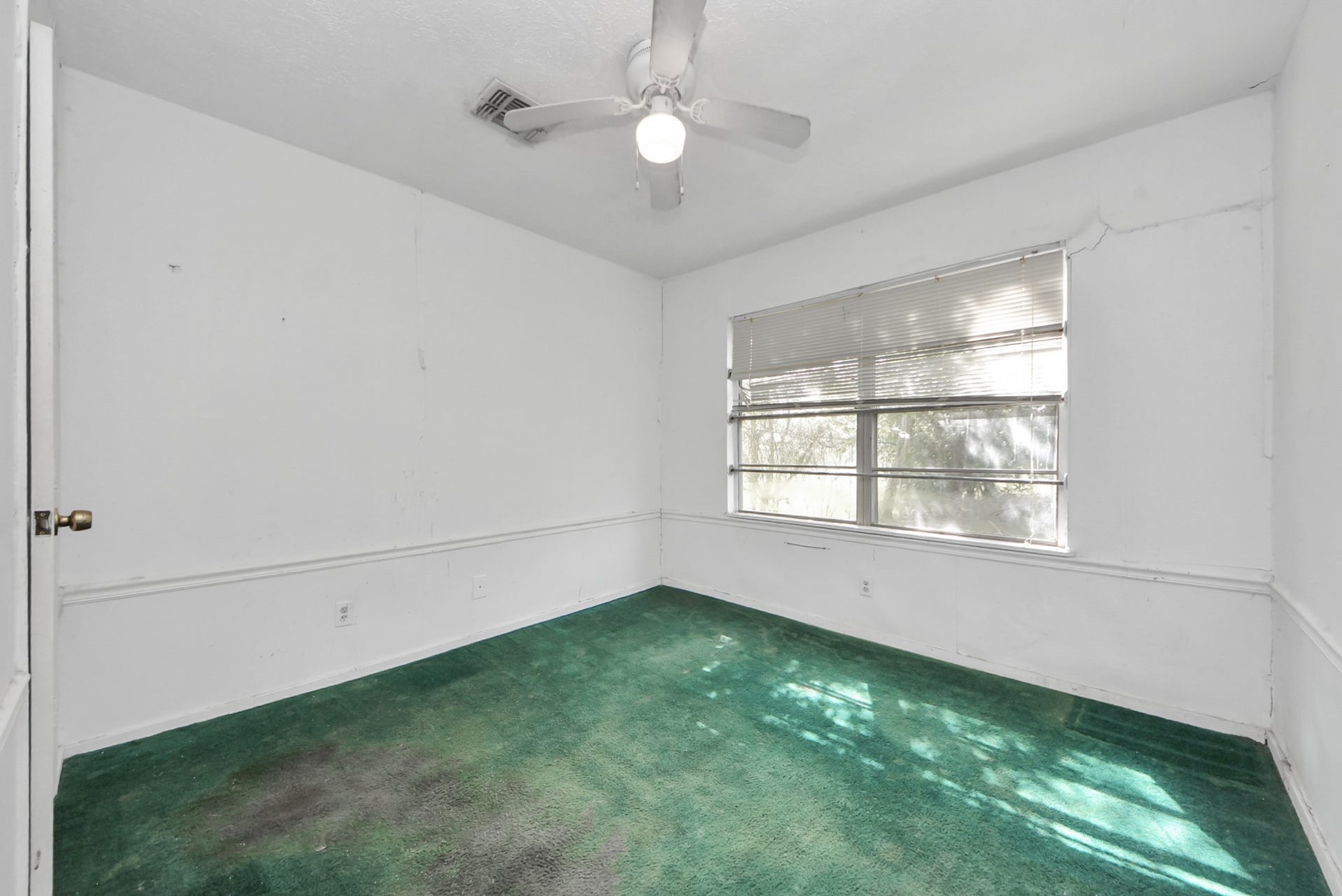 4914 Paradise Lane, Houston, TX 77048