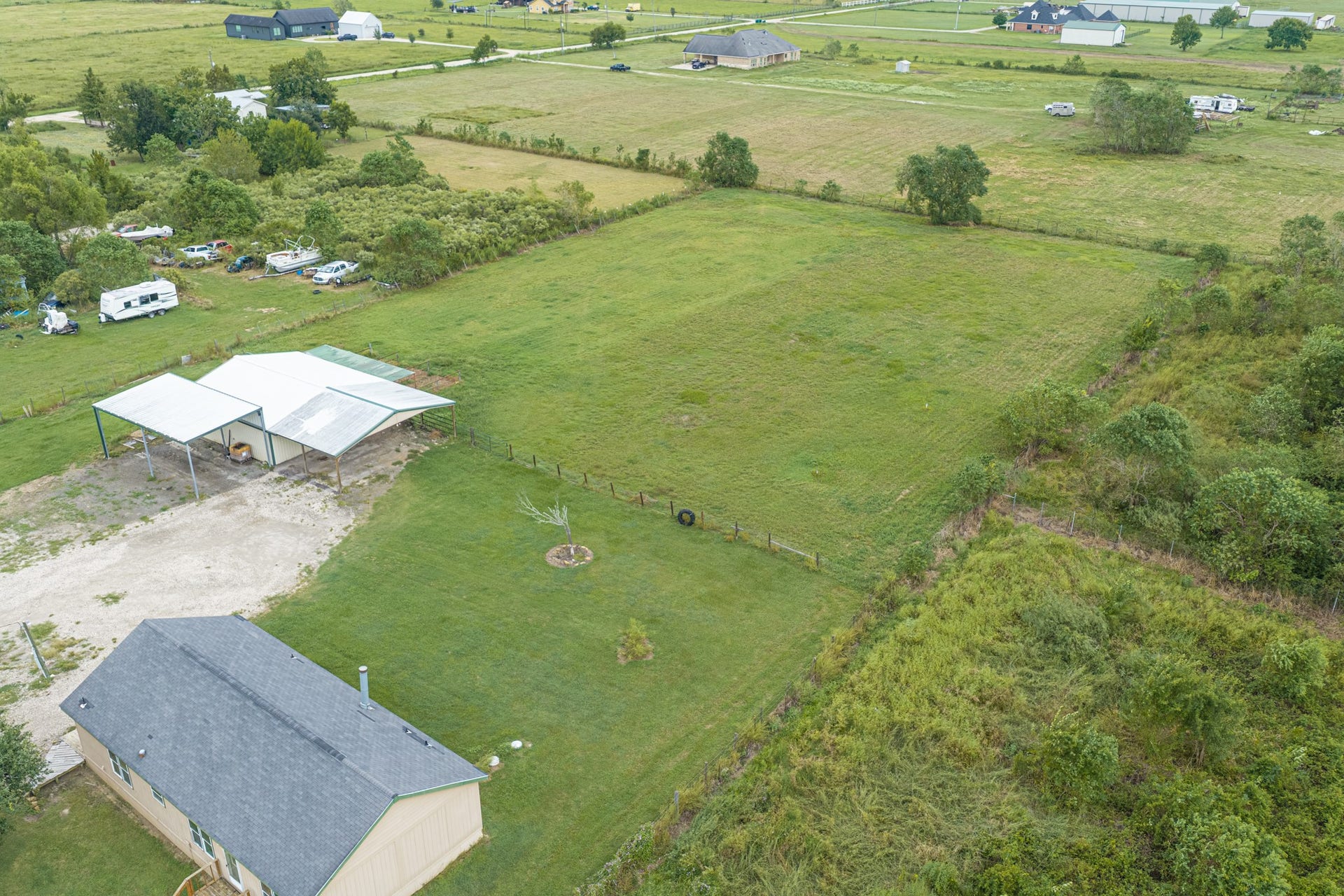 1108 County Road 55, Rosharon, TX 77583 1108 County Road 55, Rosharon, TX 77583