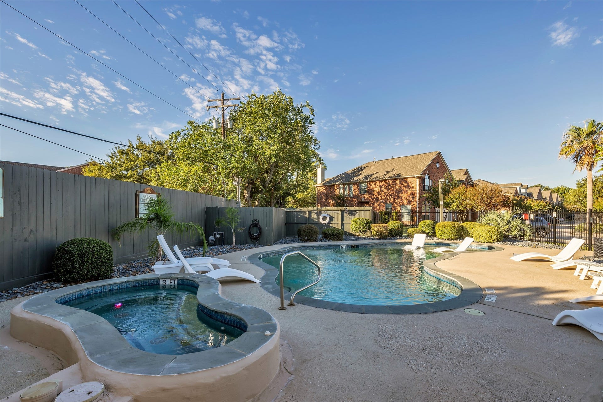 1408 S Friendswood Drive, #1301, Friendswood, TX 77546 Stay cool in the summer and a great place to relax year round.
