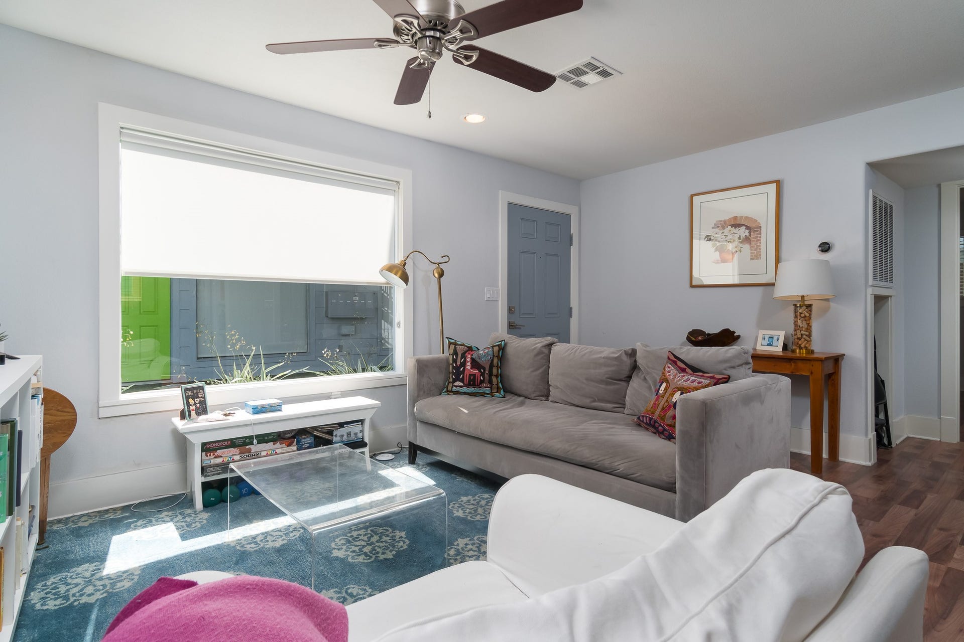2019 Huldy Street, #4, Houston, TX 77019 Photos are of identical floor plan downstairs unit.