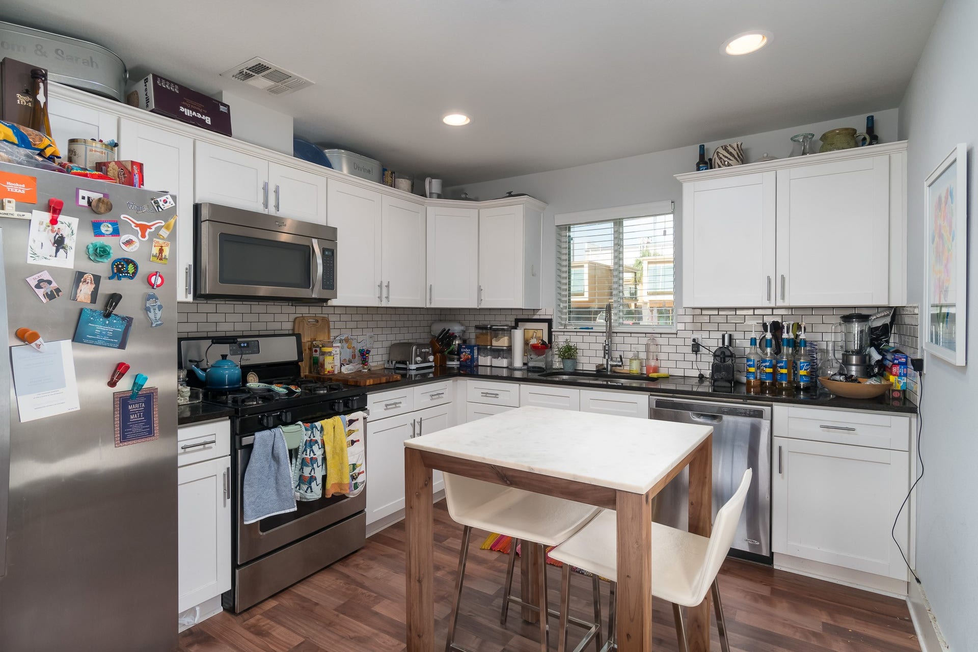 2019 Huldy Street, #4, Houston, TX 77019 Photos are of identical floor plan downstairs unit.