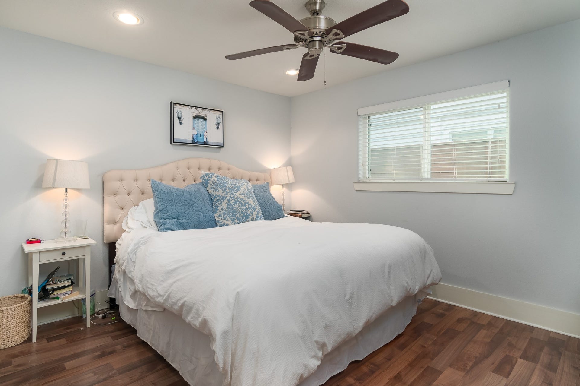 2019 Huldy Street, #4, Houston, TX 77019 Photos are of identical floor plan downstairs unit.