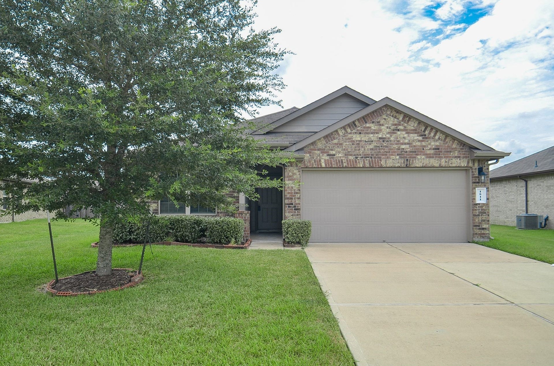 1811 Brady Shores Drive, Rosenberg, TX 77469