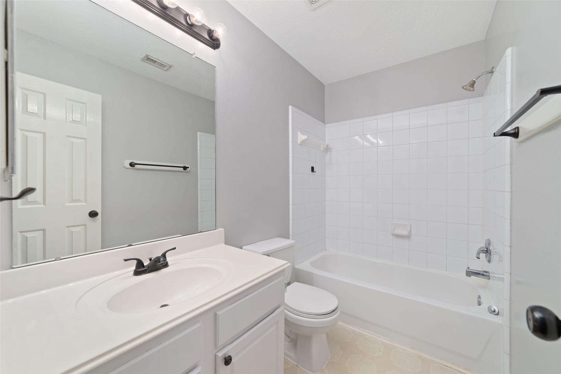 118 Anise Tree Place, Spring, TX 77382 118 Anise Tree Place, Spring, TX 77382