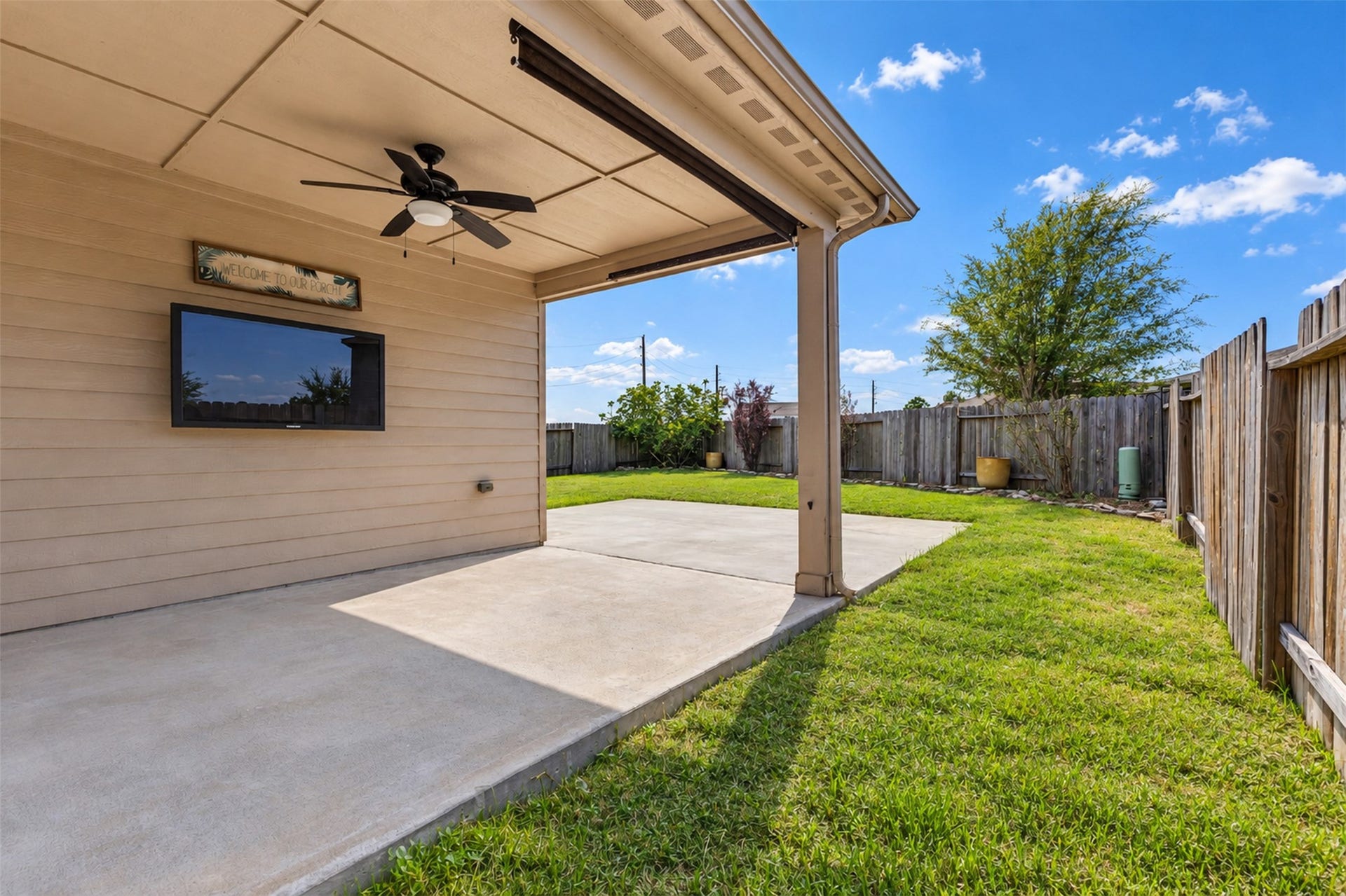 20714 Round Key Drive, Hockley, TX 77447 20714 Round Key Drive, Hockley, TX 77447