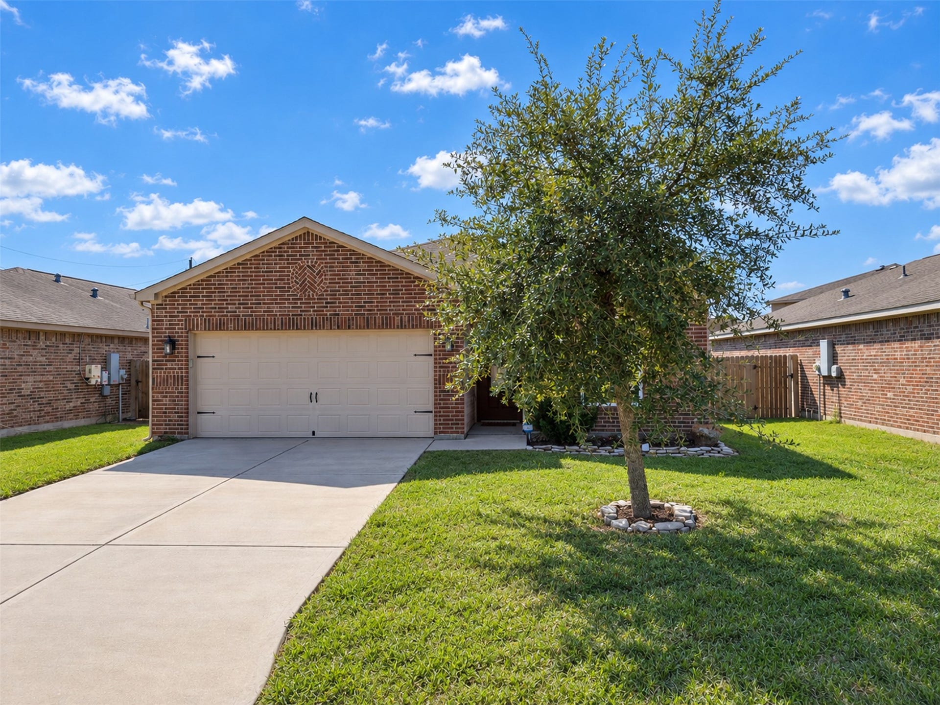20714 Round Key Drive, Hockley, TX 77447 20714 Round Key Drive, Hockley, TX 77447