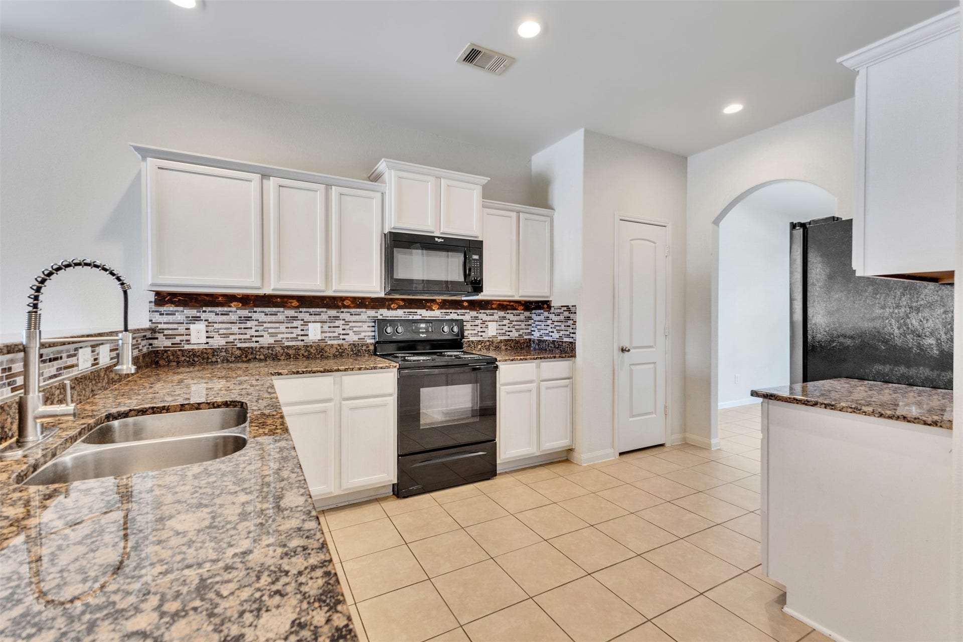 20714 Round Key Drive, Hockley, TX 77447 20714 Round Key Drive, Hockley, TX 77447
