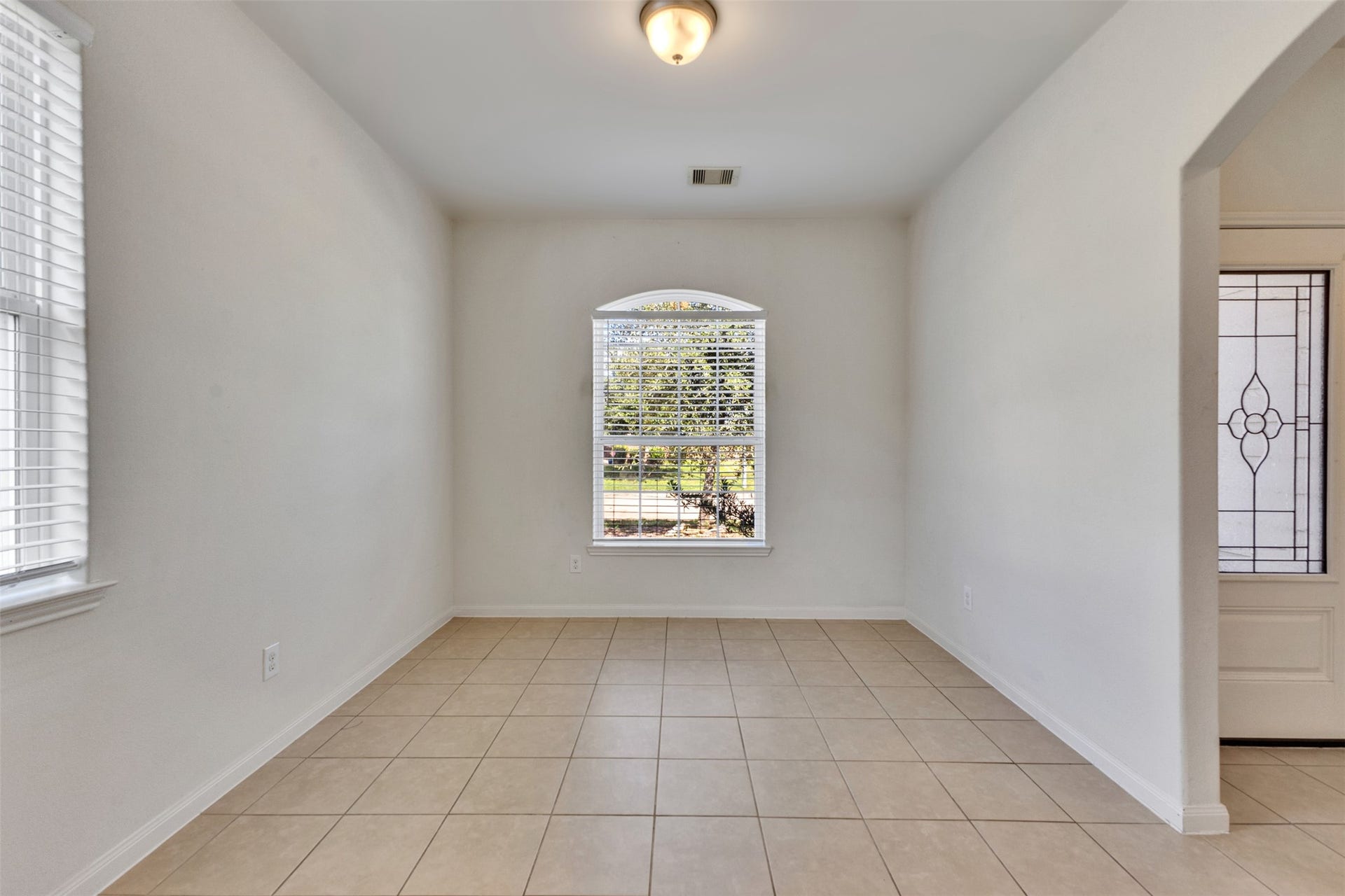 20714 Round Key Drive, Hockley, TX 77447 20714 Round Key Drive, Hockley, TX 77447
