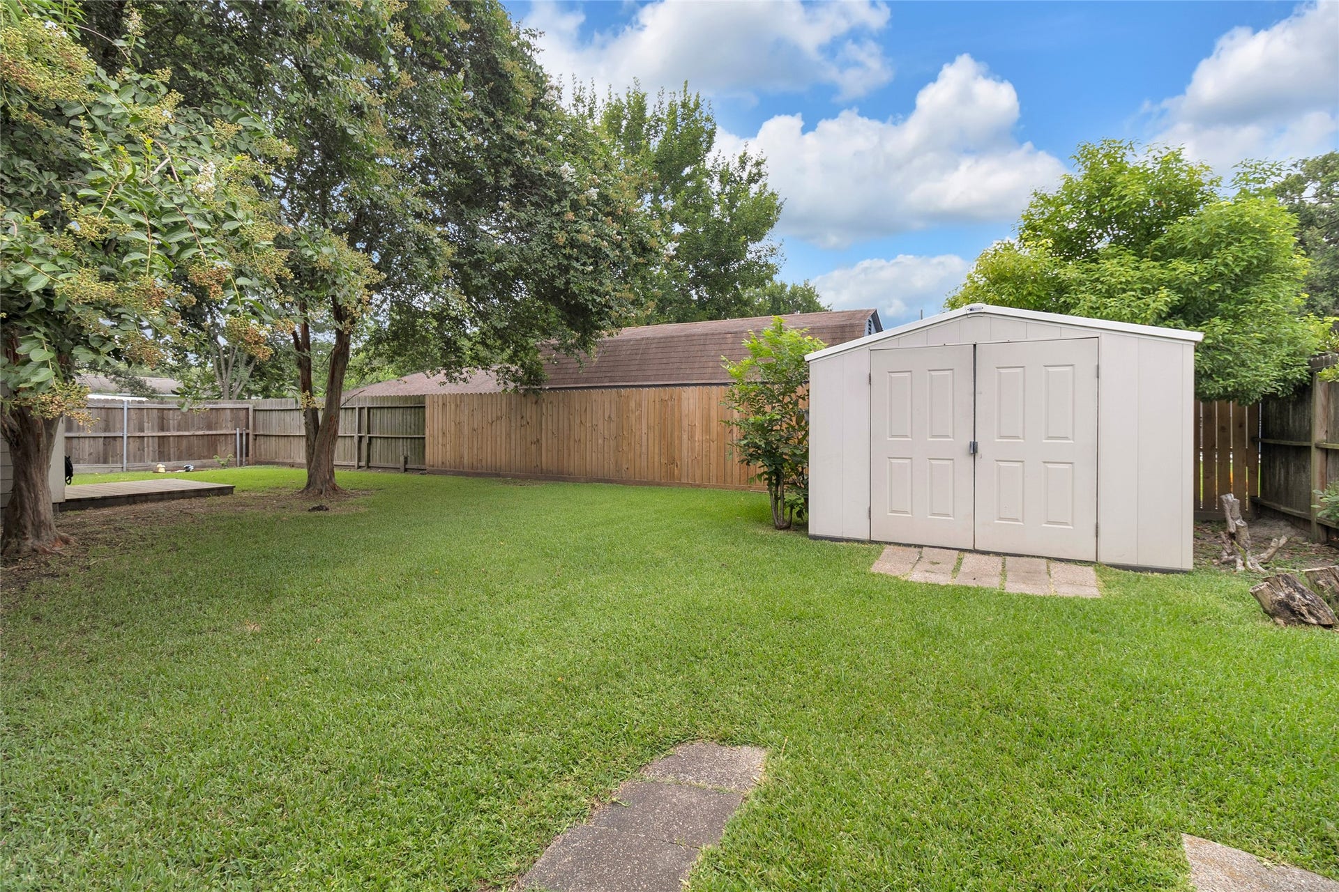 1217 Ivy Avenue, Deer Park, TX 77536 1217 Ivy Avenue, Deer Park, TX 77536
