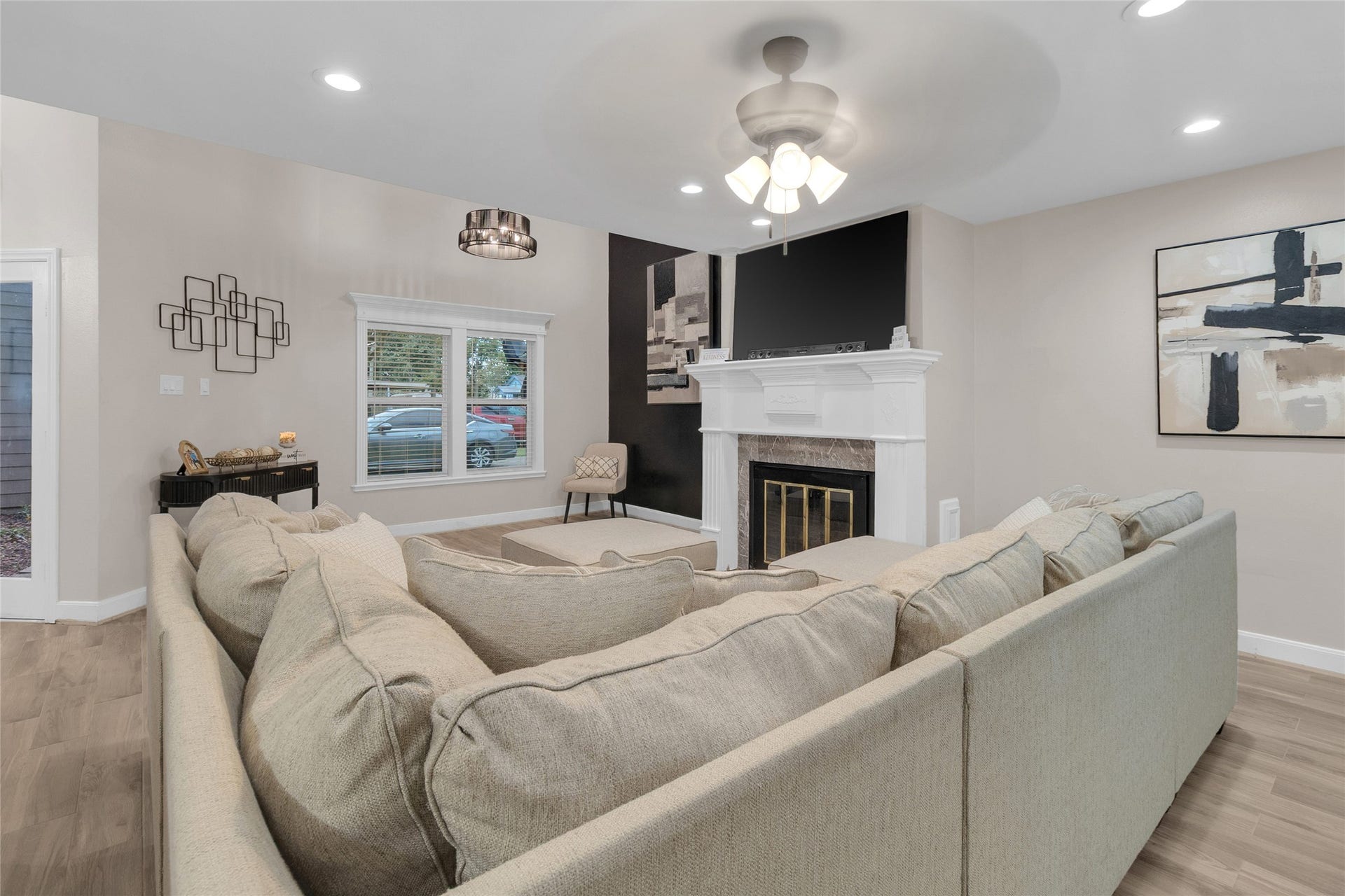 1217 Ivy Avenue, Deer Park, TX 77536 1217 Ivy Avenue, Deer Park, TX 77536