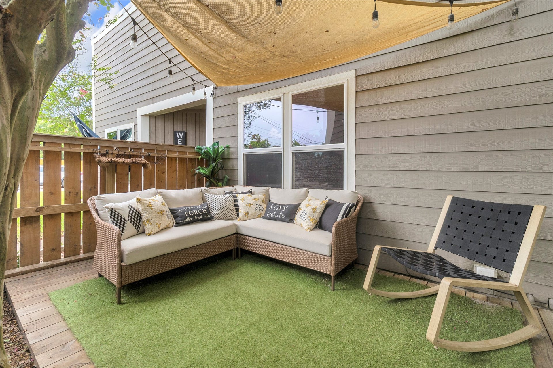 1217 Ivy Avenue, Deer Park, TX 77536 1217 Ivy Avenue, Deer Park, TX 77536
