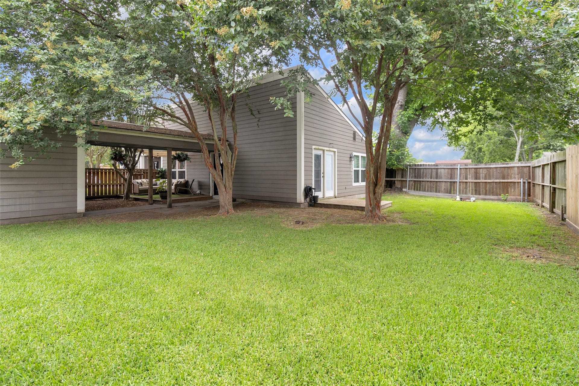 1217 Ivy Avenue, Deer Park, TX 77536 1217 Ivy Avenue, Deer Park, TX 77536