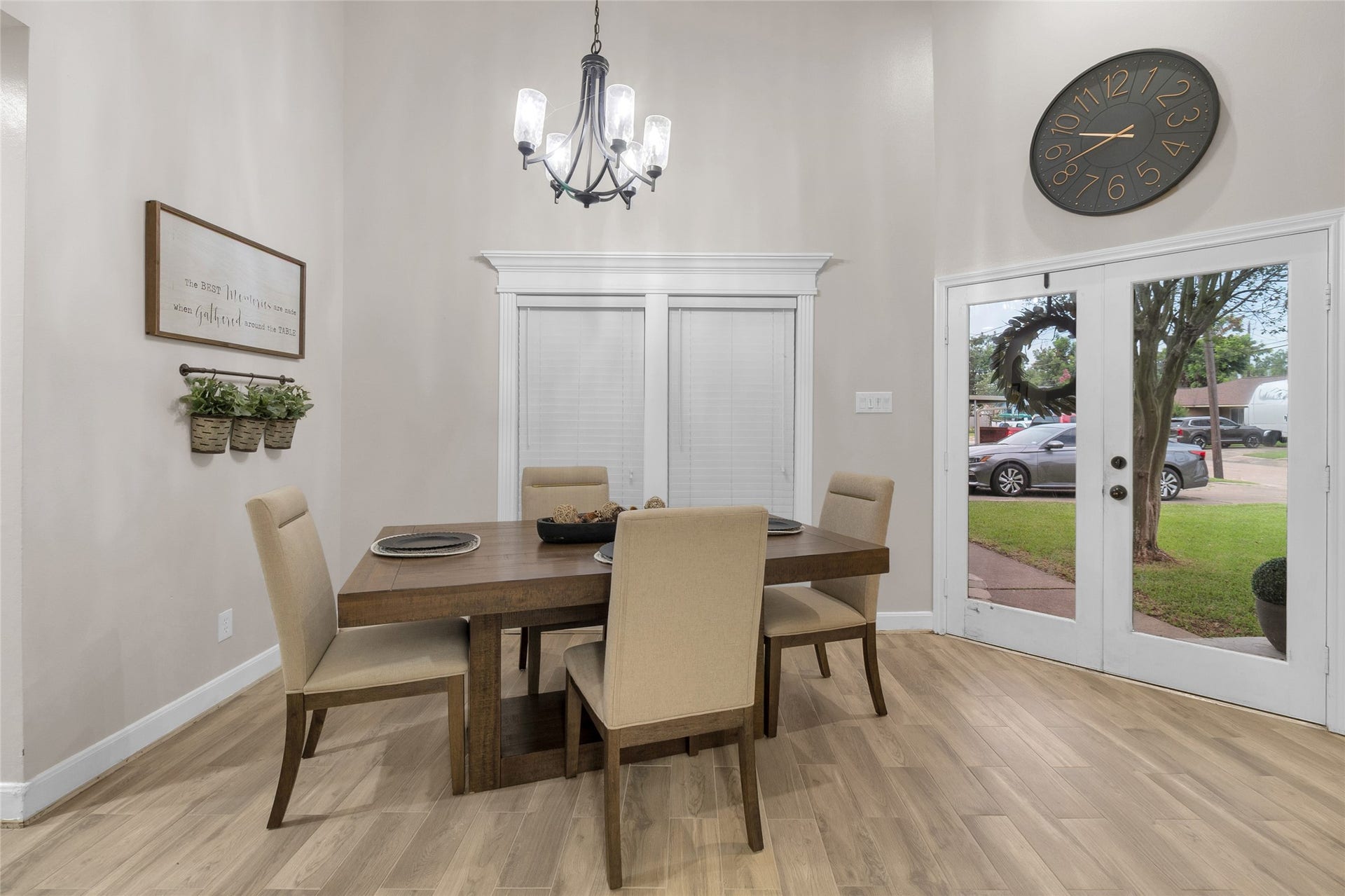 1217 Ivy Avenue, Deer Park, TX 77536 1217 Ivy Avenue, Deer Park, TX 77536
