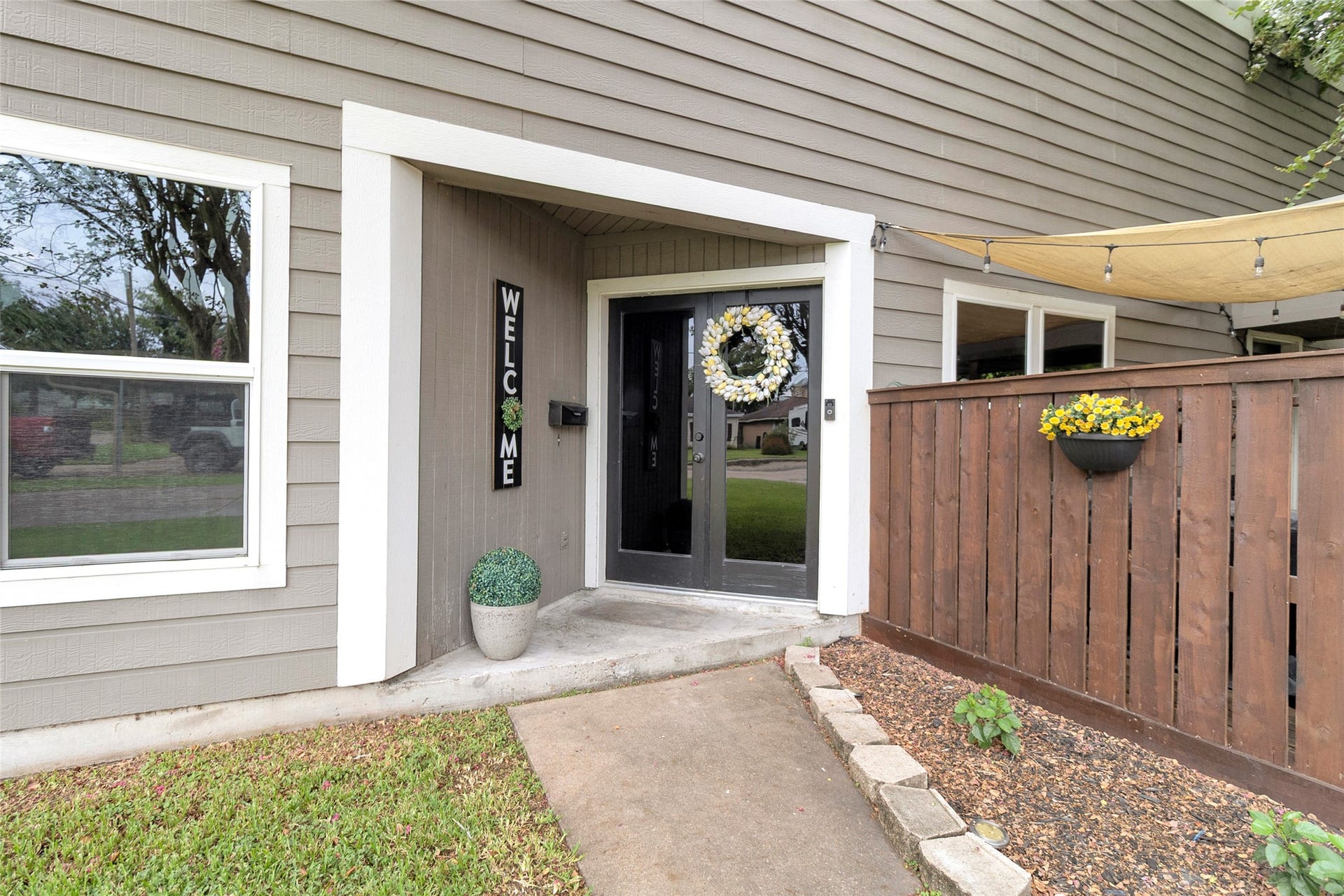 1217 Ivy Avenue, Deer Park, TX 77536 1217 Ivy Avenue, Deer Park, TX 77536