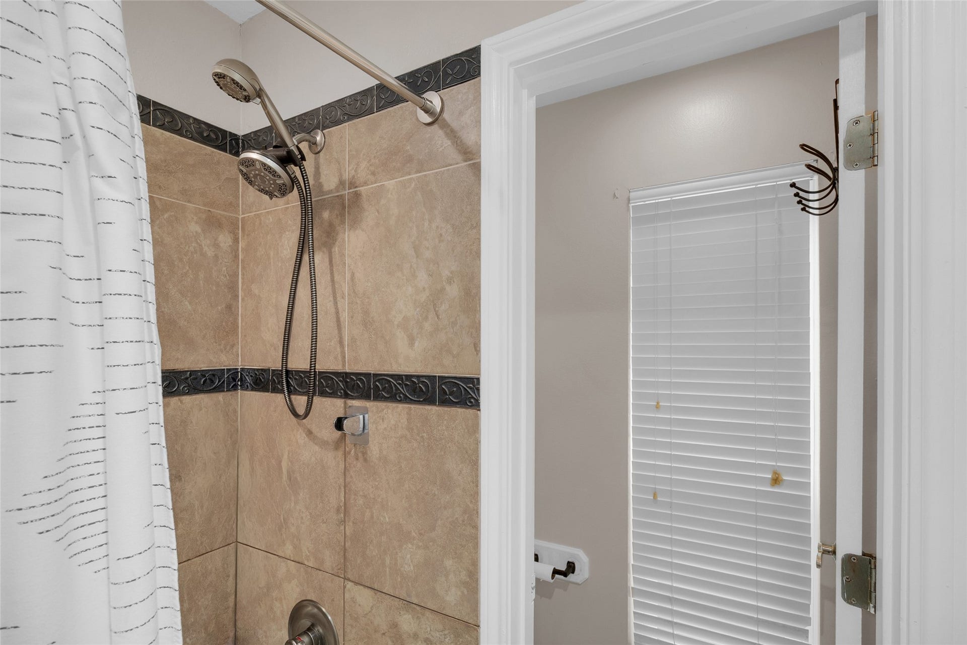 1217 Ivy Avenue, Deer Park, TX 77536 1217 Ivy Avenue, Deer Park, TX 77536