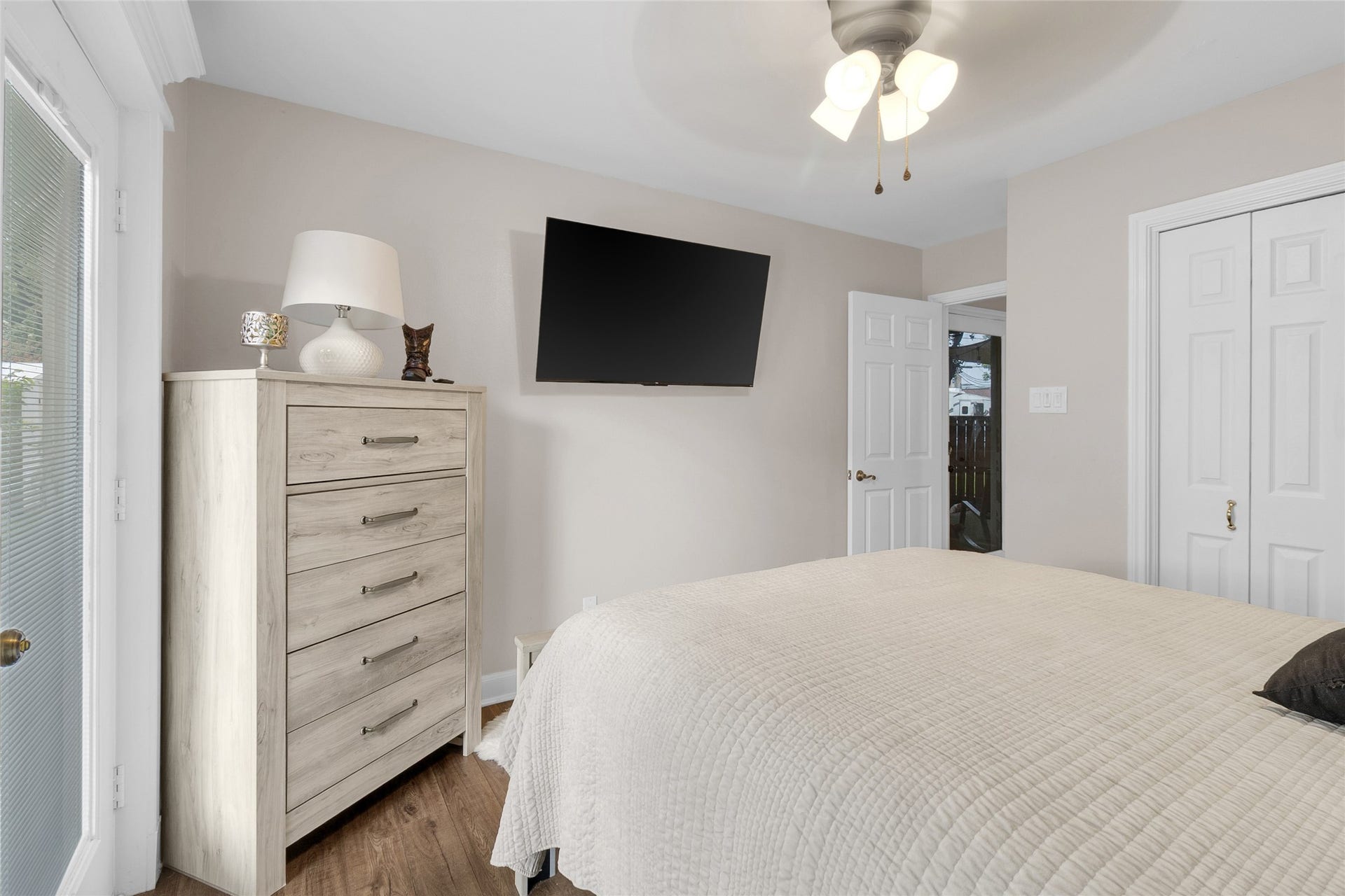 1217 Ivy Avenue, Deer Park, TX 77536 1217 Ivy Avenue, Deer Park, TX 77536