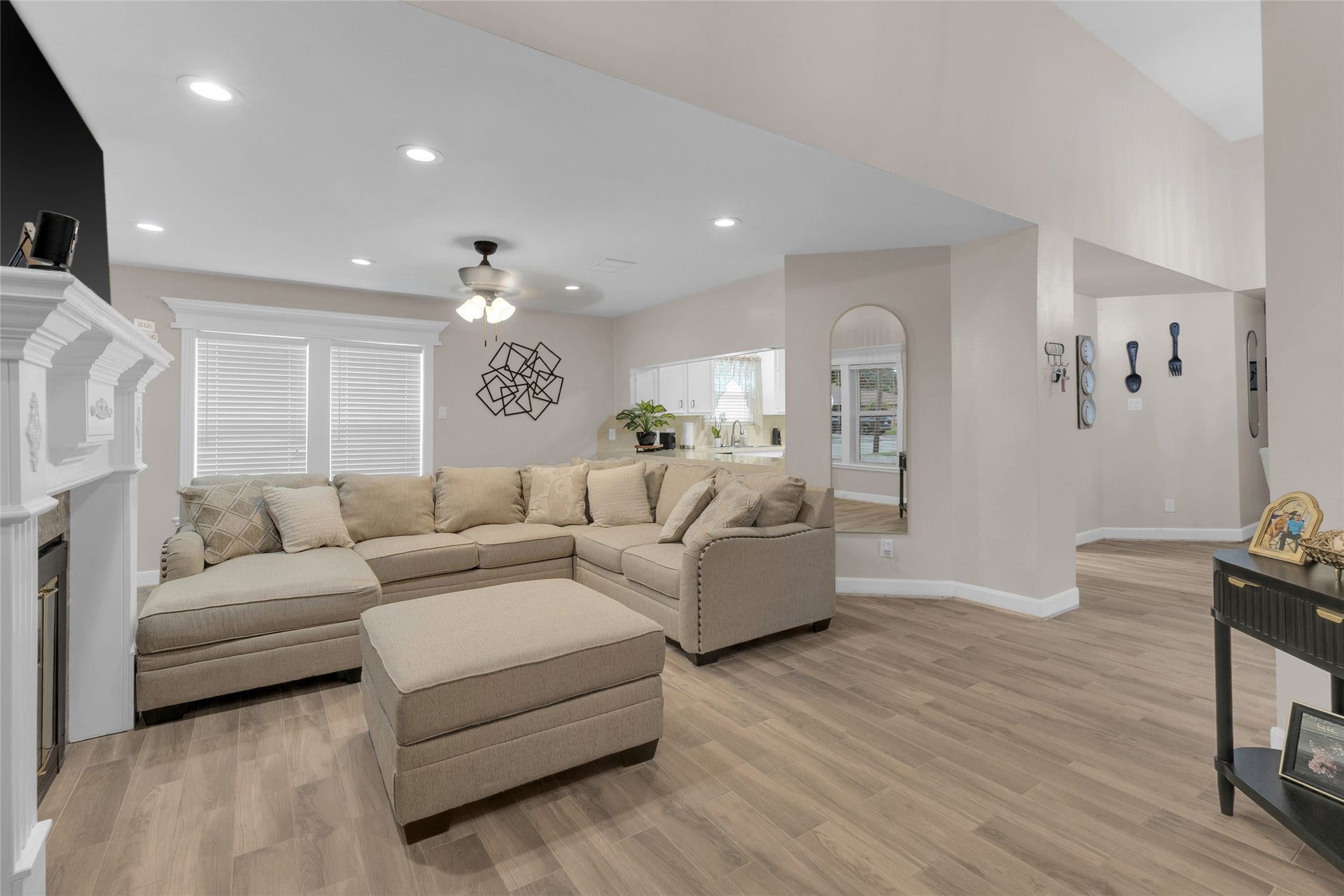 1217 Ivy Avenue, Deer Park, TX 77536 1217 Ivy Avenue, Deer Park, TX 77536