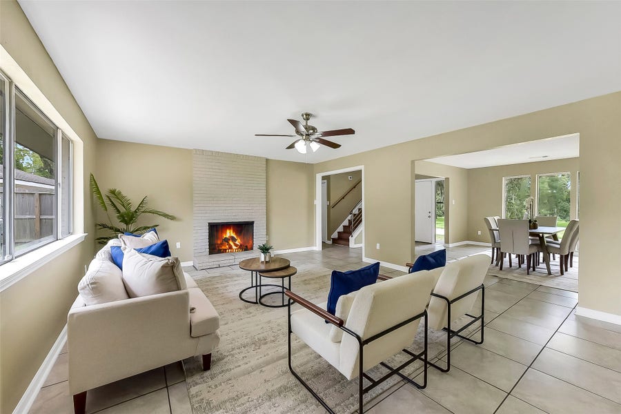 Property photo for 15503 Wandering Trail, Friendswood, TX