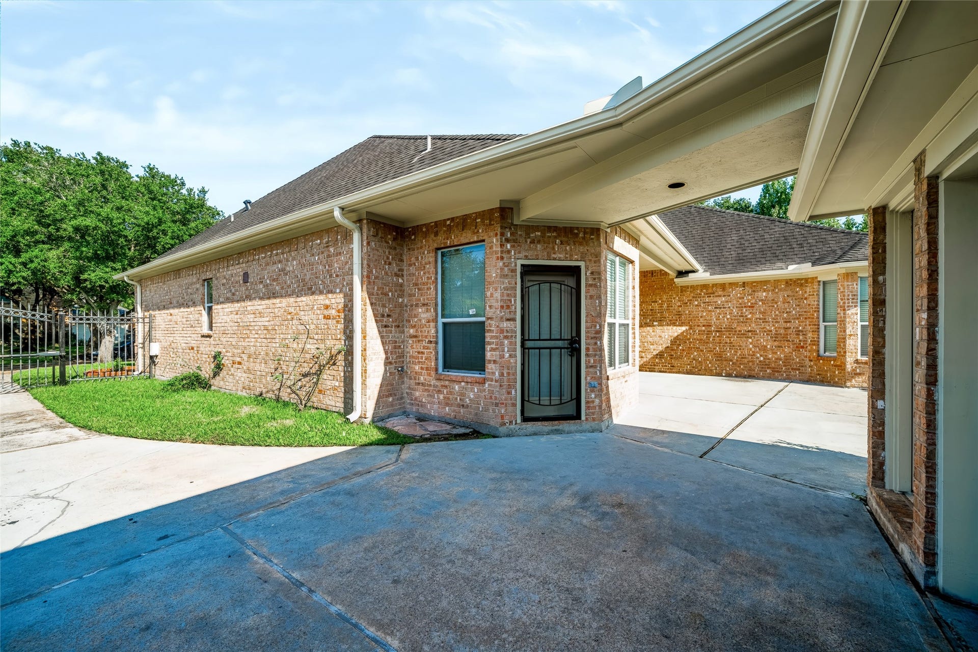 12111 Via Porta Rosa, Cypress, TX 77429 12111 Via Porta Rosa, Cypress, TX 77429