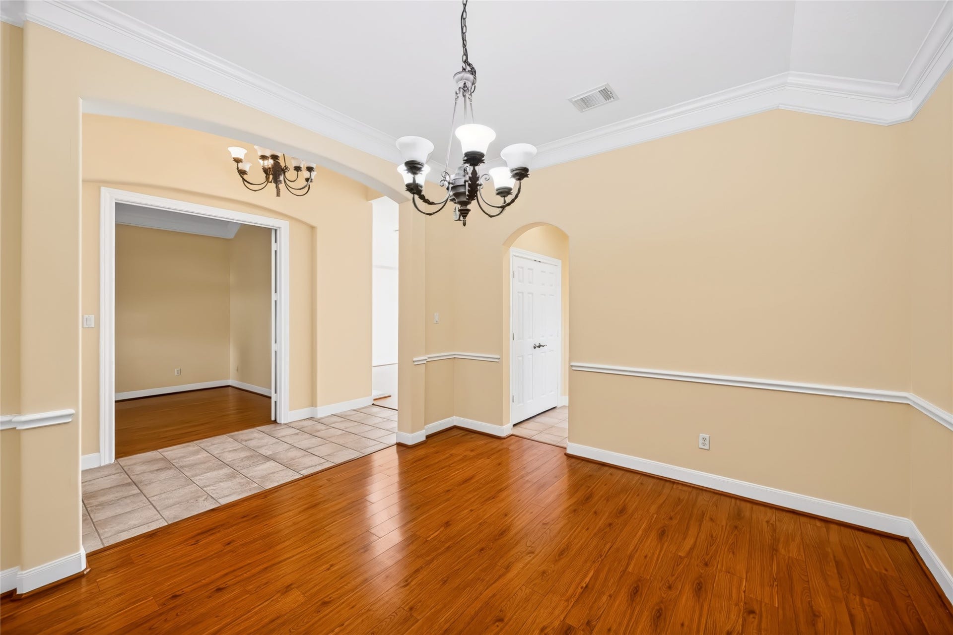 12111 Via Porta Rosa, Cypress, TX 77429 12111 Via Porta Rosa, Cypress, TX 77429