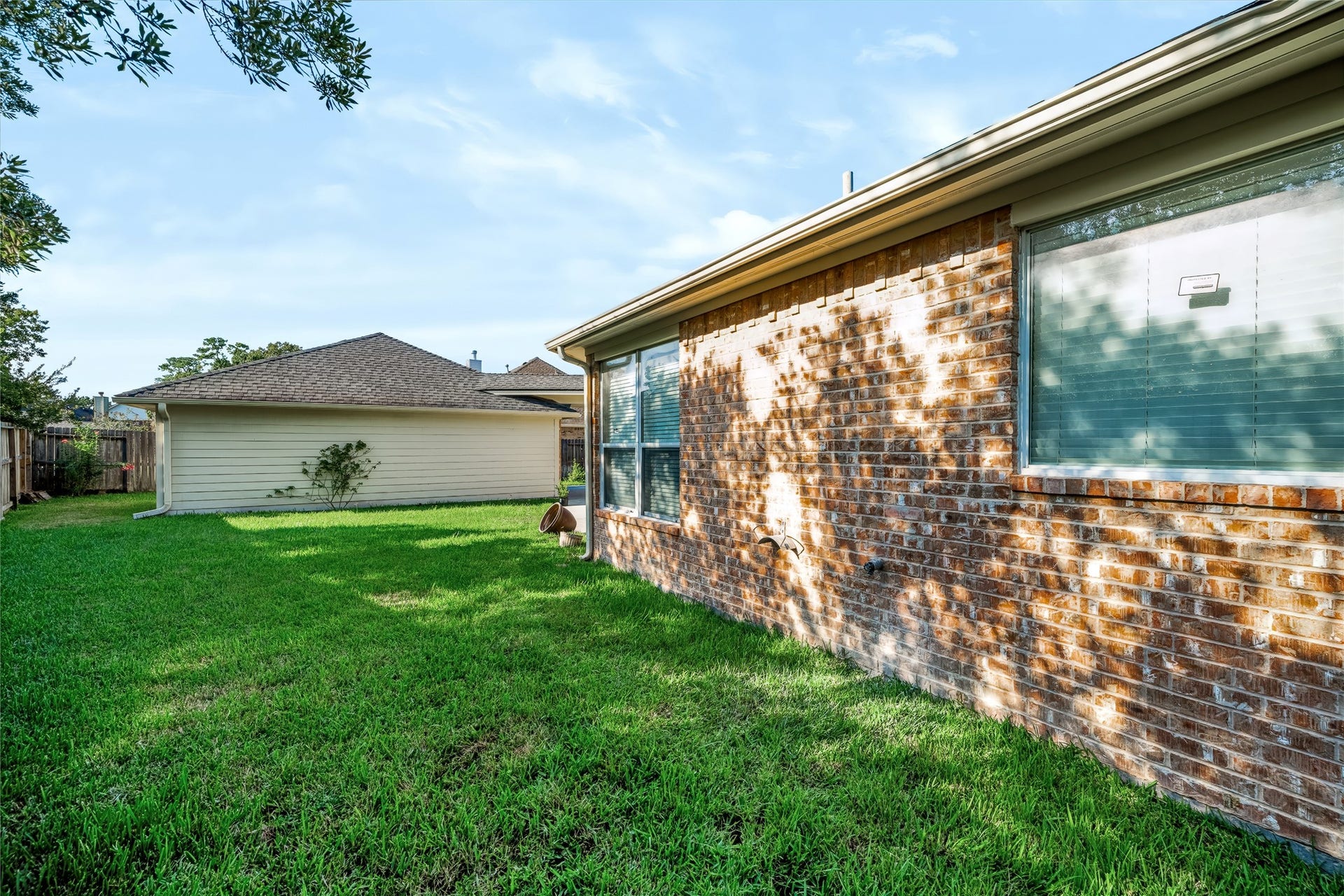 12111 Via Porta Rosa, Cypress, TX 77429 12111 Via Porta Rosa, Cypress, TX 77429