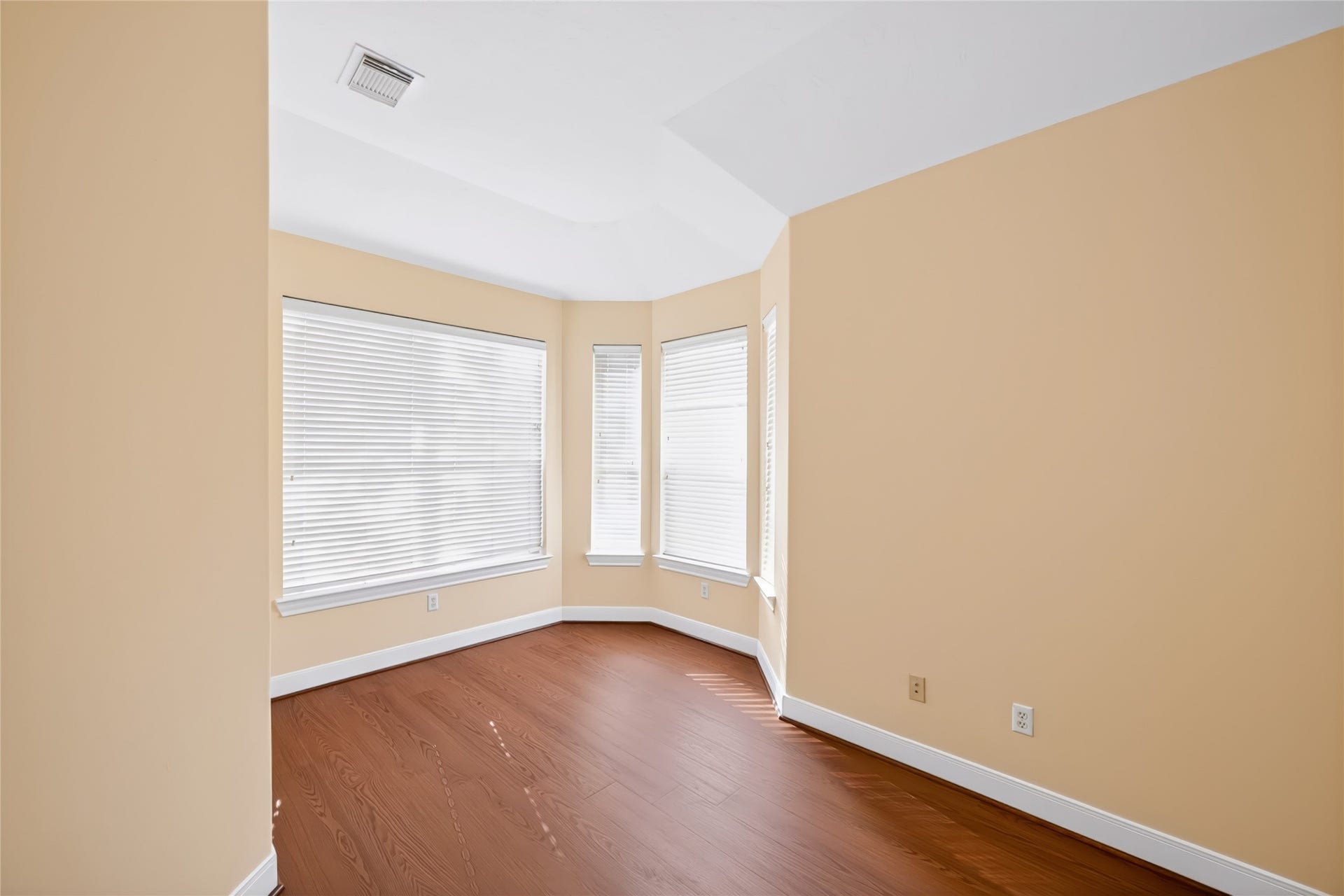 12111 Via Porta Rosa, Cypress, TX 77429 12111 Via Porta Rosa, Cypress, TX 77429