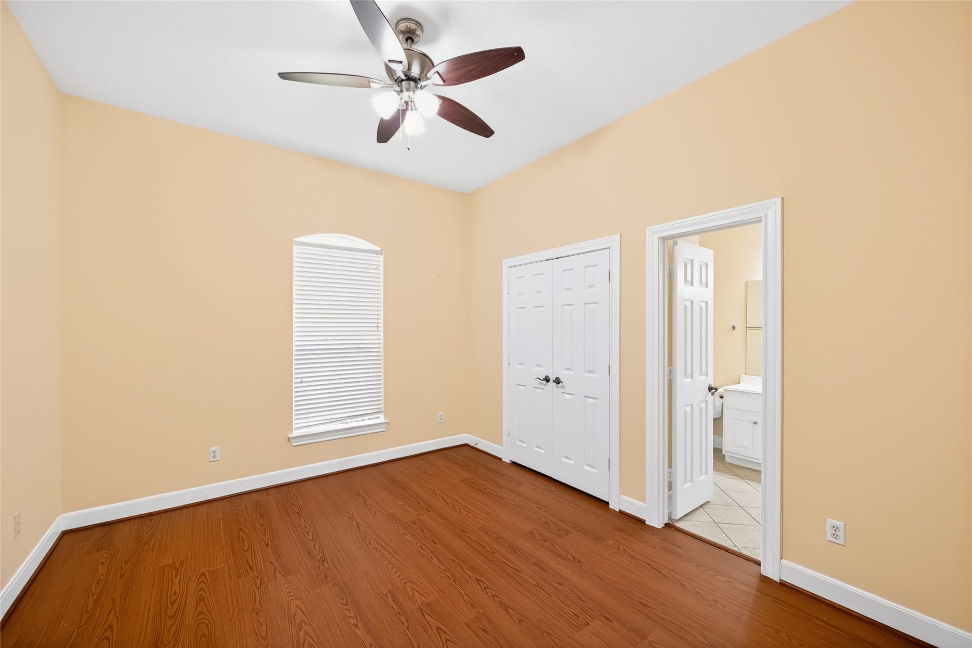 12111 Via Porta Rosa, Cypress, TX 77429 12111 Via Porta Rosa, Cypress, TX 77429