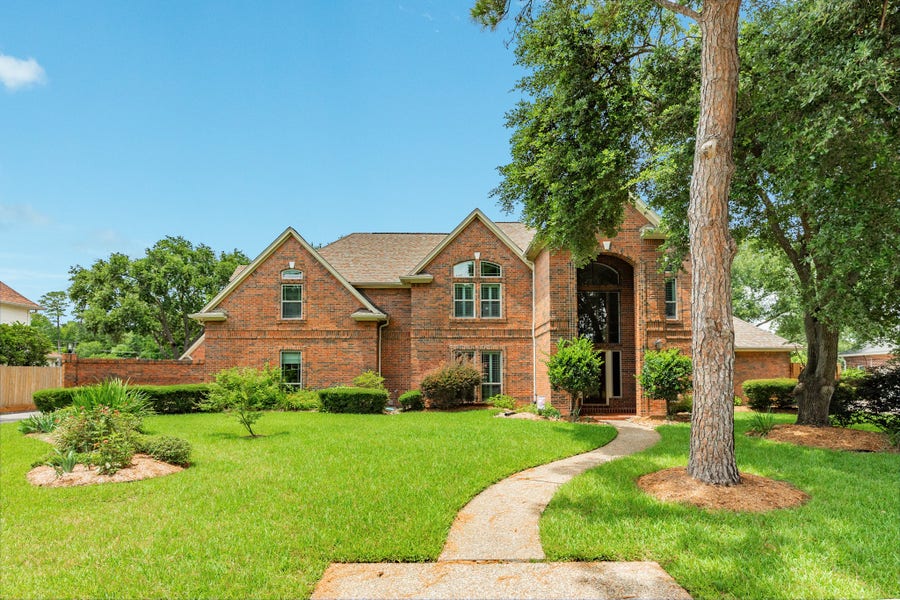 Property photo for 14618 Sandy Creek Drive, Houston, TX