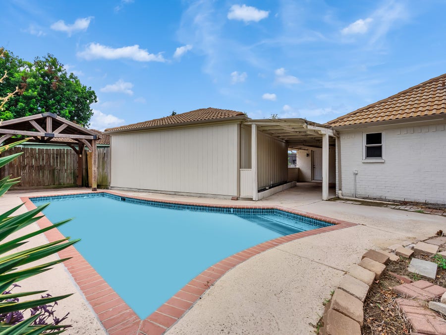 Property photo for 10519 Kirkwren Drive, Houston, TX